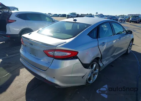 2014 Ford Fusion Se z USA, uszkodzony, nr VIN 1FA6P0HD3E5367584